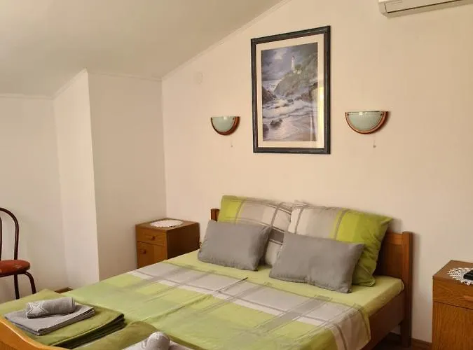 Affittacamere Pansion Ribica Crikvenica